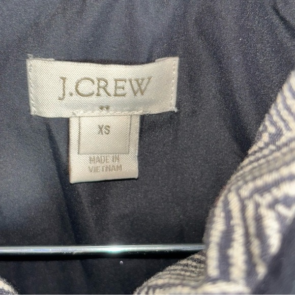 J. Crew Factory Womens Black and White Herringbone Quilted Puffer Vest Size XS - Picture 3 of 9